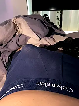 Snapshot of BBC_05_01 chatting on 10/21/25, 10:27 BBC 05 01 online show from 10/21/25, 10:27