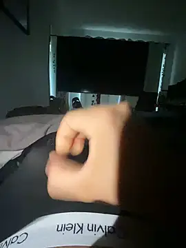 BBC 05 01 online show from 10/31/25, 07:53