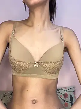 Snapshot of Hotty_kaira chatting on 10/28/25, 12:41 Hotty kaira online show from 10/28/25, 12:41