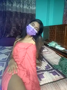 Snapshot of hottywife-03 chatting on 10/03/25, 12:35 hottywife-03 online show from 10/03/25, 12:35
