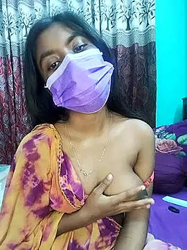 Snapshot of hottywife-03 chatting on 12/03/25, 03:21 hottywife-03 online show from 12/03/25, 03:21