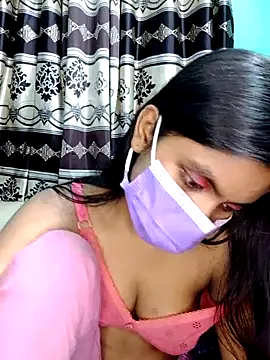 Snapshot of hottywife-03 chatting on 03/09/26, 07:18 hottywife-03 online show from 03/09/26, 07:18