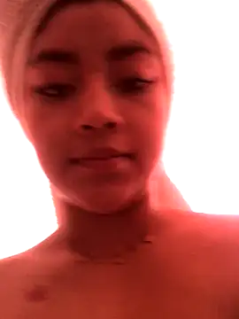 Isa bell1 online show from 10/24/25, 03:52