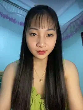 banlinh004 online show from 10/29/25, 03:58