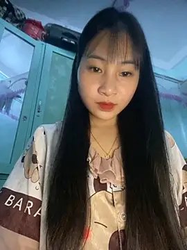 banlinh004 online show from 11/25/25, 03:01