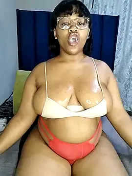 Snapshot of SweetJuicyPussy97 chatting on 02/11/26, 08:47 SweetJuicyPussy97 online show from 02/11/26, 08:47
