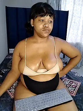 Snapshot of SweetJuicyPussy97 chatting on 02/15/26, 05:04 SweetJuicyPussy97 online show from 02/15/26, 05:04