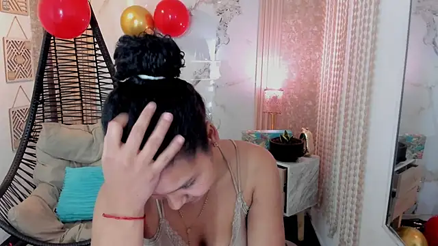 AriaVega online show from 04/26/26, 12:14