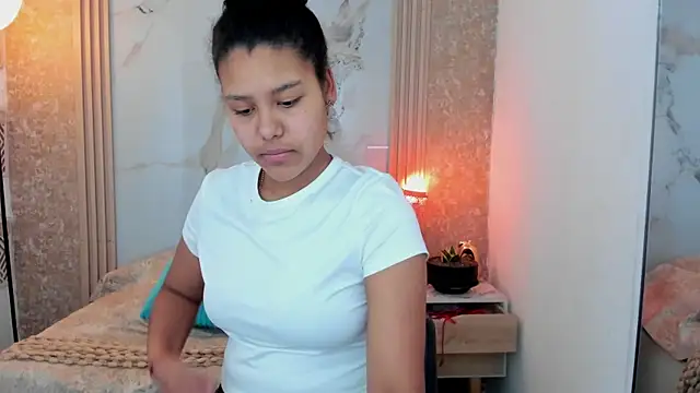 AriaVega online show from 05/15/26, 12:12