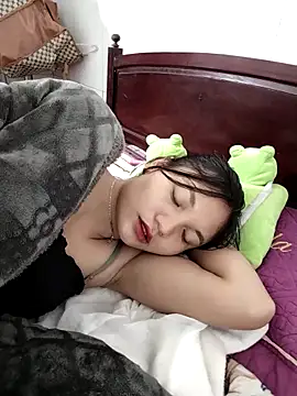 Mit-thi123 online show from 11/05/25, 02:33