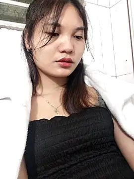 Mit-thi123 online show from 11/05/25, 02:39