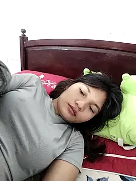 Mit-thi123 online show from 11/13/25, 04:33