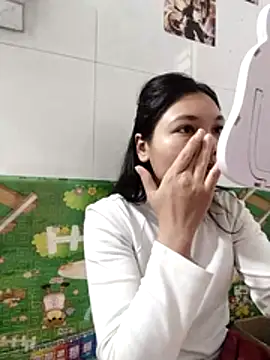 Mit-thi123 online show from 12/17/25, 06:52