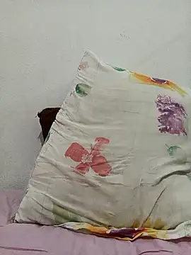 Snapshot of felipinho000777 chatting on 10/25/25, 12:51 felipinho000777 online show from 10/25/25, 12:51