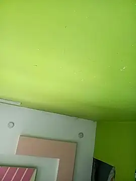 Snapshot of supcpl chatting on 11/11/25, 05:40 supcpl online show from 11/11/25, 05:40