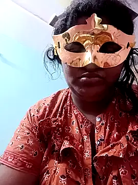 Snapshot of supcpl chatting on 11/21/25, 12:54 supcpl online show from 11/21/25, 12:54