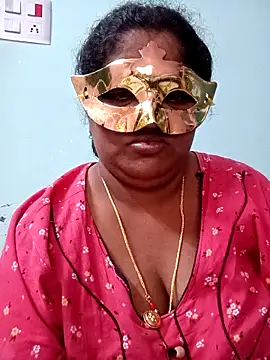 Snapshot of supcpl chatting on 11/28/25, 07:00 supcpl online show from 11/28/25, 07:00