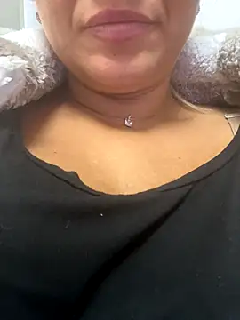 Snapshot of Daiana_Andra chatting on 10/19/25, 12:39 Daiana Andra online show from 10/19/25, 12:39
