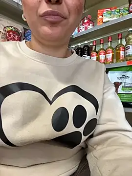Snapshot of Daiana_Andra chatting on 10/25/25, 10:45 Daiana Andra online show from 10/25/25, 10:45