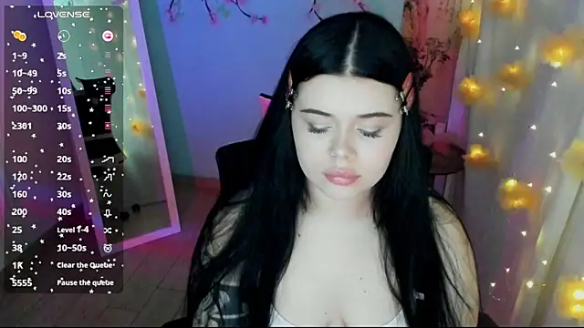 Mona Esty online show from 07/18/26, 06:06