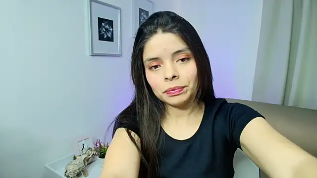 victoria stern online show from 10/22/25, 02:50