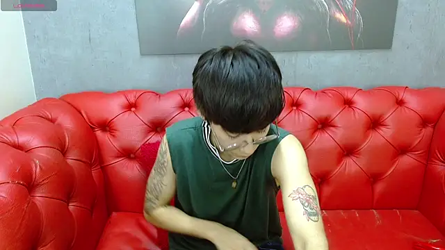 Snapshot of Teddy_Jacobs chatting on 12/19/25, 07:43 Teddy Jacobs online show from 12/19/25, 07:43