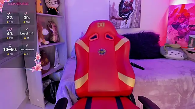 Snapshot of emma_soffia chatting on 11/07/25, 11:49 emma soffia online show from 11/07/25, 11:49