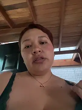 Snapshot of Cami_Moon1 chatting on 10/11/25, 12:47 Cami Moon1 online show from 10/11/25, 12:47