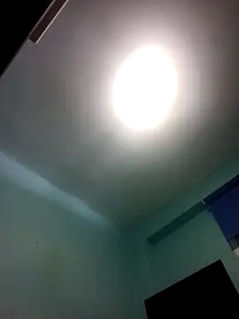 Snapshot of kikecastella chatting on 10/30/25, 07:32 kikecastella online show from 10/30/25, 07:32