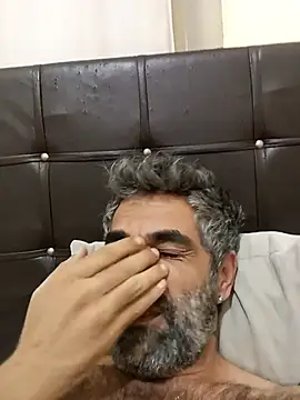 Snapshot of AliTaner07 chatting on 12/13/25, 11:10 AliTaner07 online show from 12/13/25, 11:10