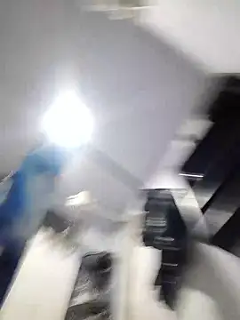 Lesli 14 online show from 11/14/25, 02:21