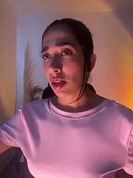 SabrinaEvanss  online show from 06/06/26, 07:29