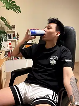 latava online show from 11/01/25, 06:43