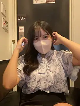 Aika JP online show from 10/07/25, 07:38