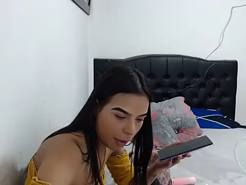 linnaskinyy online show from 12/03/25, 01:13