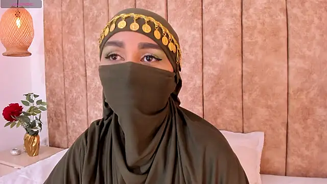  alishaa c online show from 11/13/25, 03:16