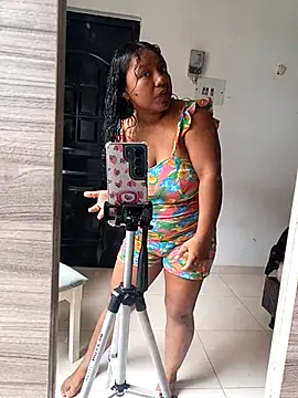 Rosario-castro online show from 10/06/25, 03:31