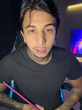 Snapshot of RealGdiass chatting on 10/08/25, 03:59 RealGdiass online show from 10/08/25, 03:59