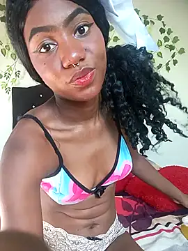 Snapshot of britth_kiss chatting on 10/25/25, 08:14 britth kiss online show from 10/25/25, 08:14