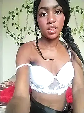 Snapshot of britth_kiss chatting on 10/27/25, 07:07 britth kiss online show from 10/27/25, 07:07