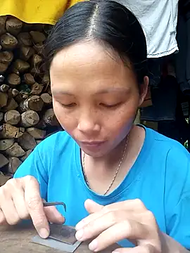 hanghuong online show from 10/06/25, 03:26