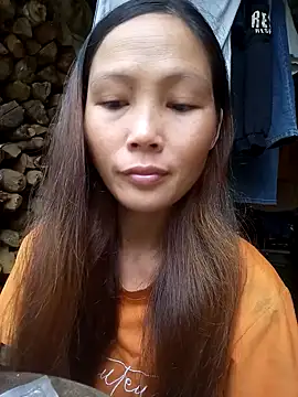 hanghuong online show from 10/08/25, 12:52