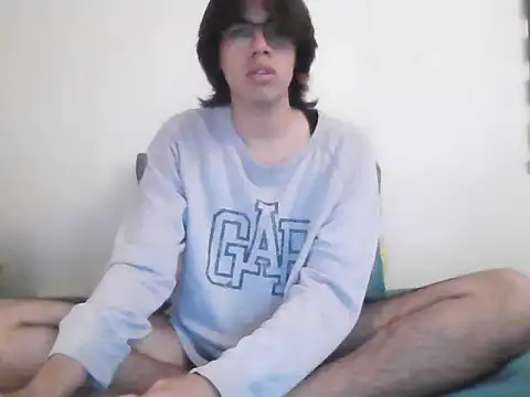 Sunny Pebble online show from 12/01/25, 02:16