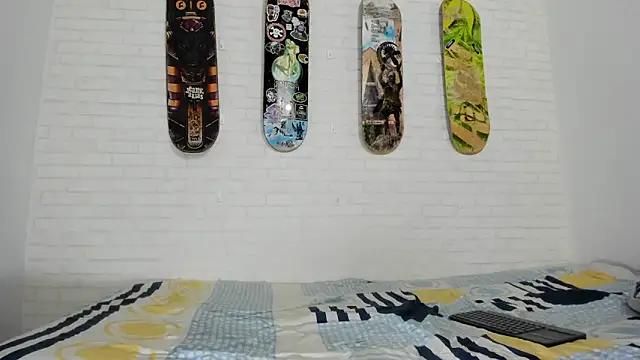 sofiandnick smith online show from 06/04/26, 03:45