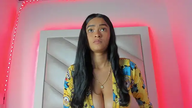 Madeline jade online show from 10/31/25, 03:29