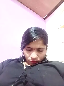 Snapshot of Priyanka_hot54 chatting on 10/25/25, 07:30 Priyanka hot54 online show from 10/25/25, 07:30