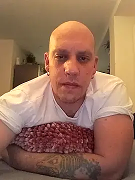 Snapshot of Kobradera1984 chatting on 10/29/25, 11:06 Kobradera1984 online show from 10/29/25, 11:06