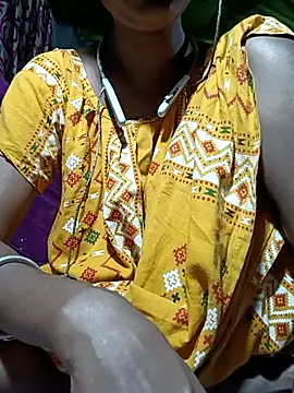 Snapshot of Hotty-romi3 chatting on 10/09/25, 04:38 Hotty-romi3 online show from 10/09/25, 04:38