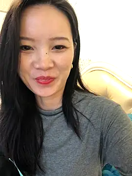 Mile-m online show from 11/16/25, 08:42