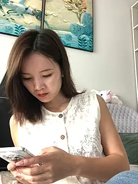 Mile-m online show from 05/21/26, 03:02